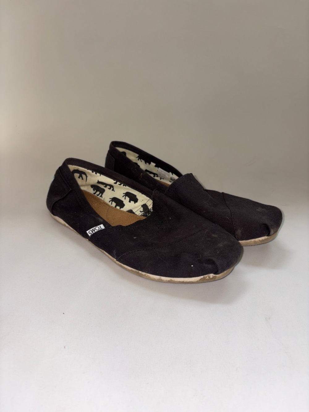 TOMS Women's‎ Classic Canvas Black Slip-On Shoes with Printed Lining Size 9
